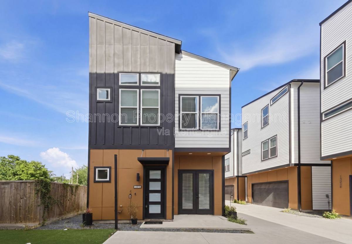 Apartment for rent at 1307 Bayou St #B, Houston, TX 77020