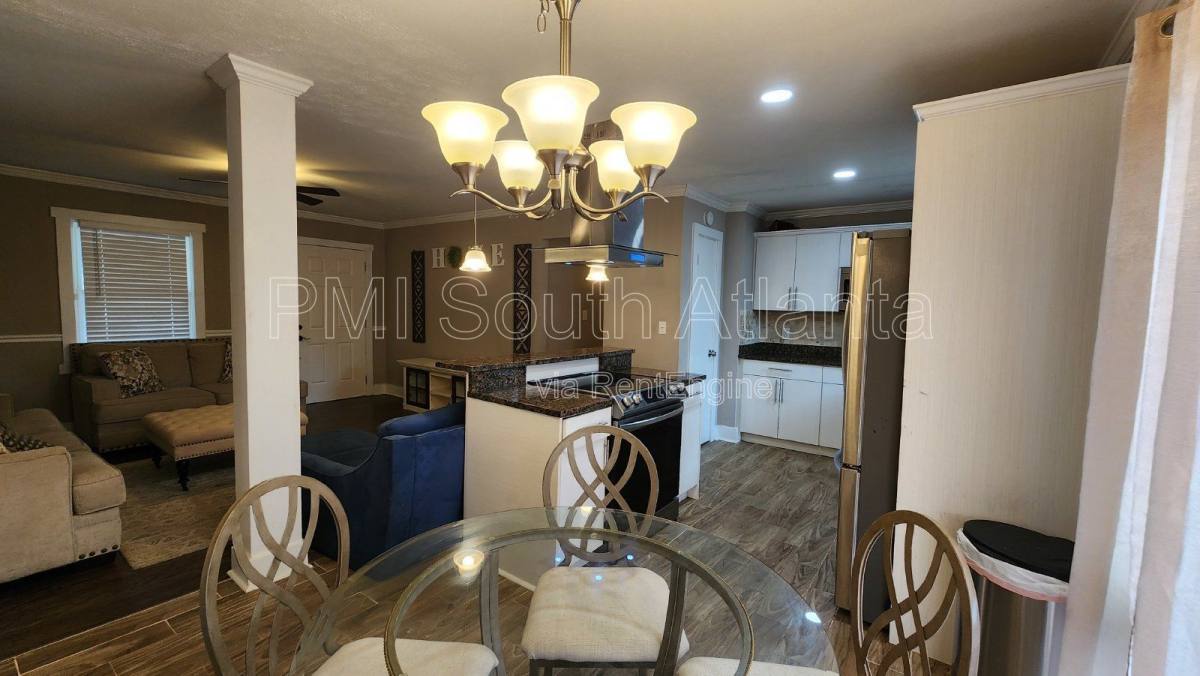 House for rent at 157 Sunrise Circle, Riverdale, GA 30274
