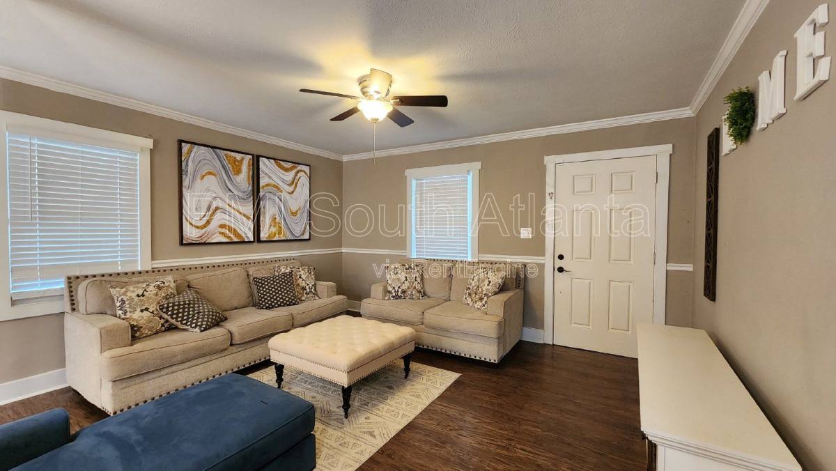 House for rent at 157 Sunrise Circle, Riverdale, GA 30274