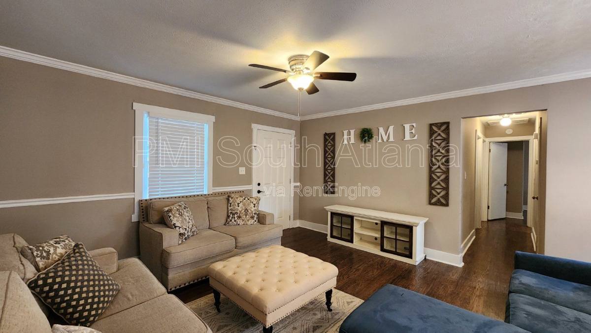 House for rent at 157 Sunrise Circle, Riverdale, GA 30274