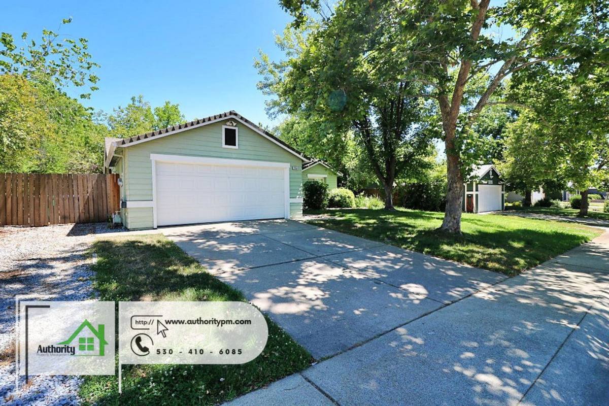 House for rent at 2151 Hemingway St, Redding, CA 96003