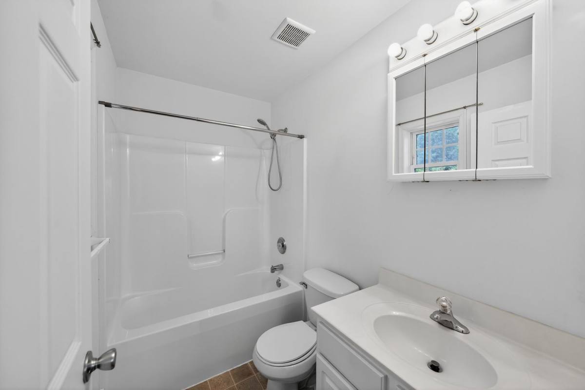 House for rent at 22628 Rue Woods Dr, Lexington Park, MD 20653