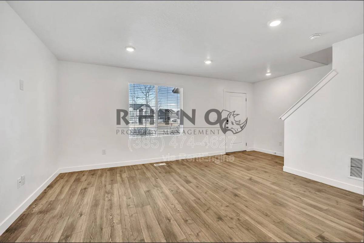 Townhouse for rent at 880 N Herman Dr, Lehi, UT 84043