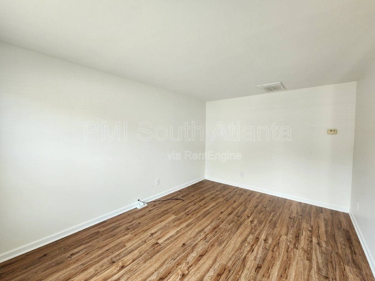 House for rent at 2551 Wrangler Dr, Atlanta, GA 30331