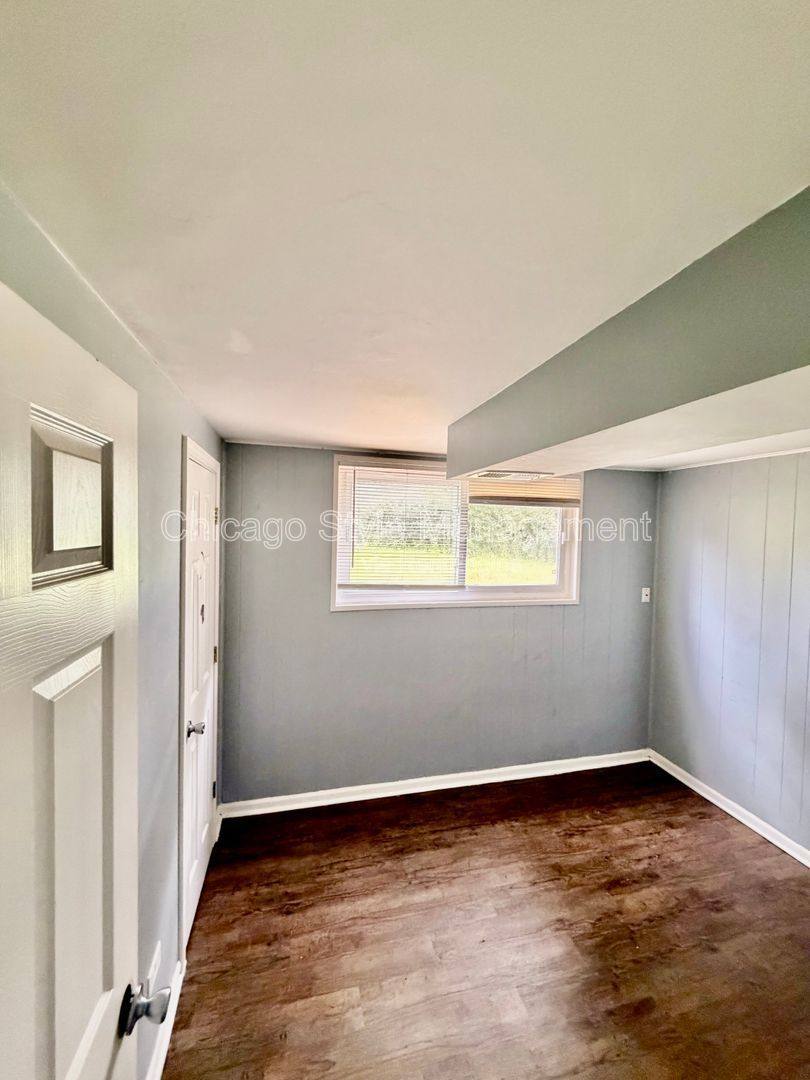 House for rent at 4507 Balmoral Dr, Richton Park, IL 60471