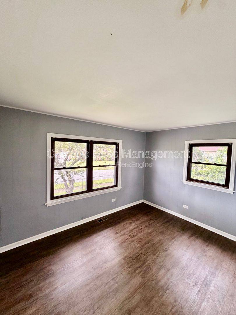 House for rent at 4507 Balmoral Dr, Richton Park, IL 60471