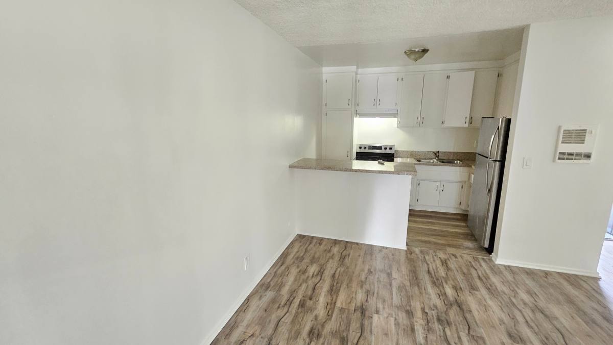 Apartment for rent at 11030 Moorpark St #A26, North Hollywood, CA 91602