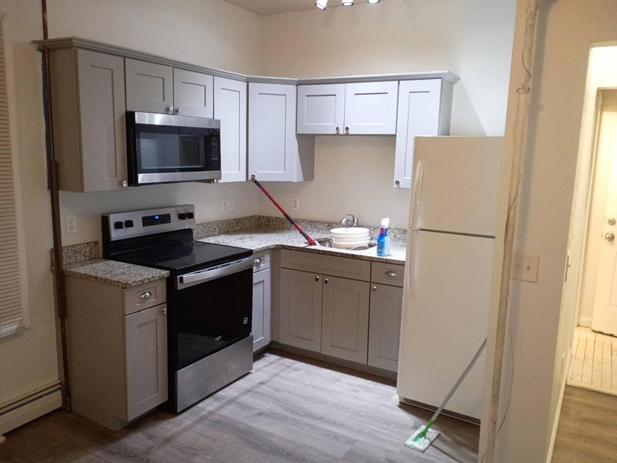 Apartment for rent at 146 Chandler St #6, Worcester, MA 01609
