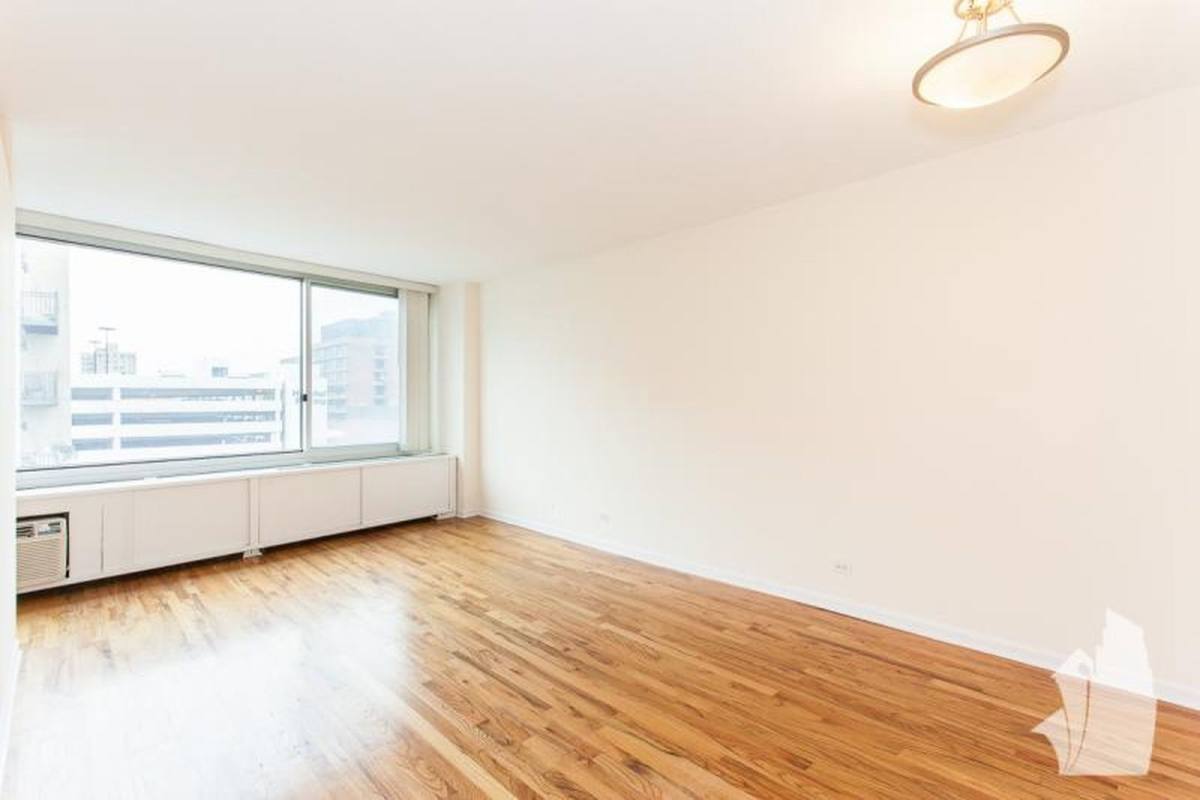 Apartment for rent at 4600 N Clarendon Ave, Chicago, IL 60640