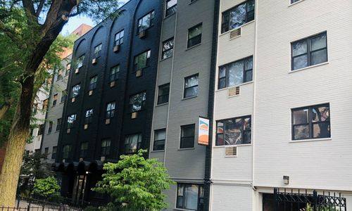 Apartment for rent at 525 W Oakdale Ave, Chicago, IL 60657