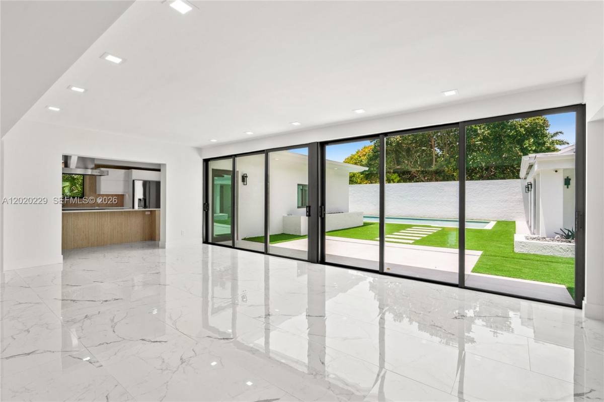 House for rent at 112 E 1st Court, Miami Beach, FL 33139