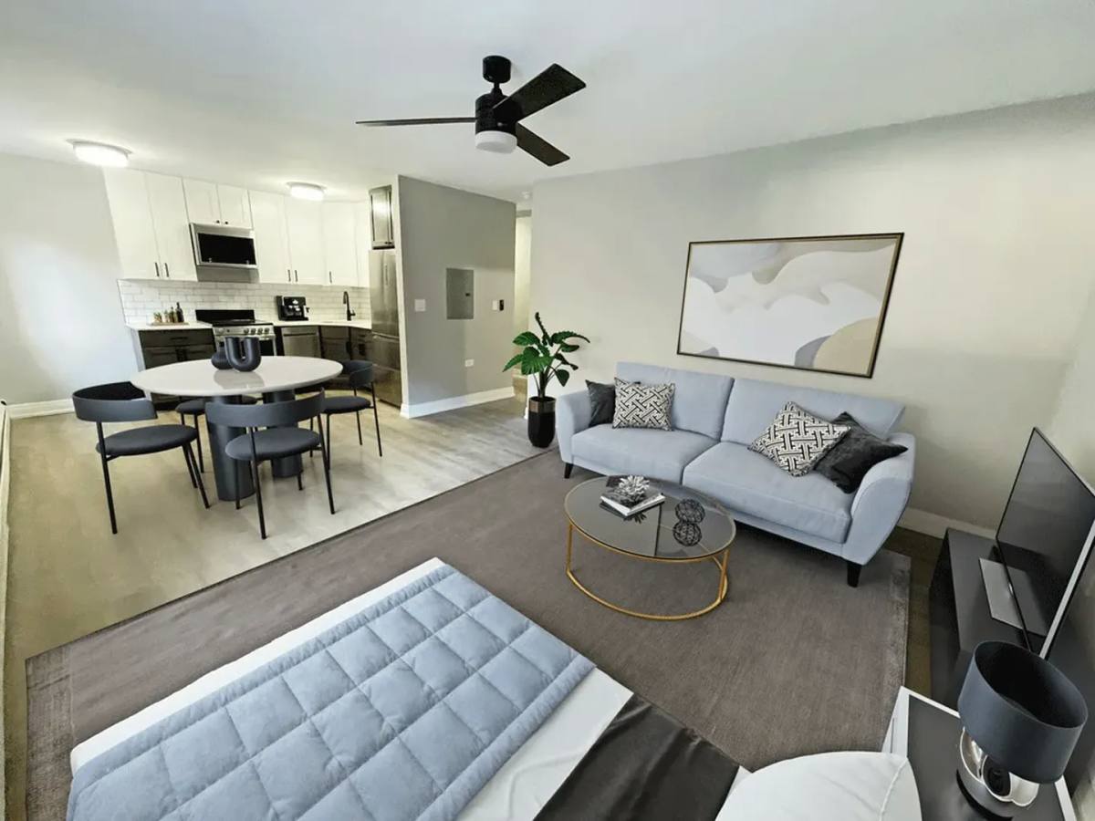 Apartment for rent at 6040 N Sheridan Rd, Chicago, IL 60660