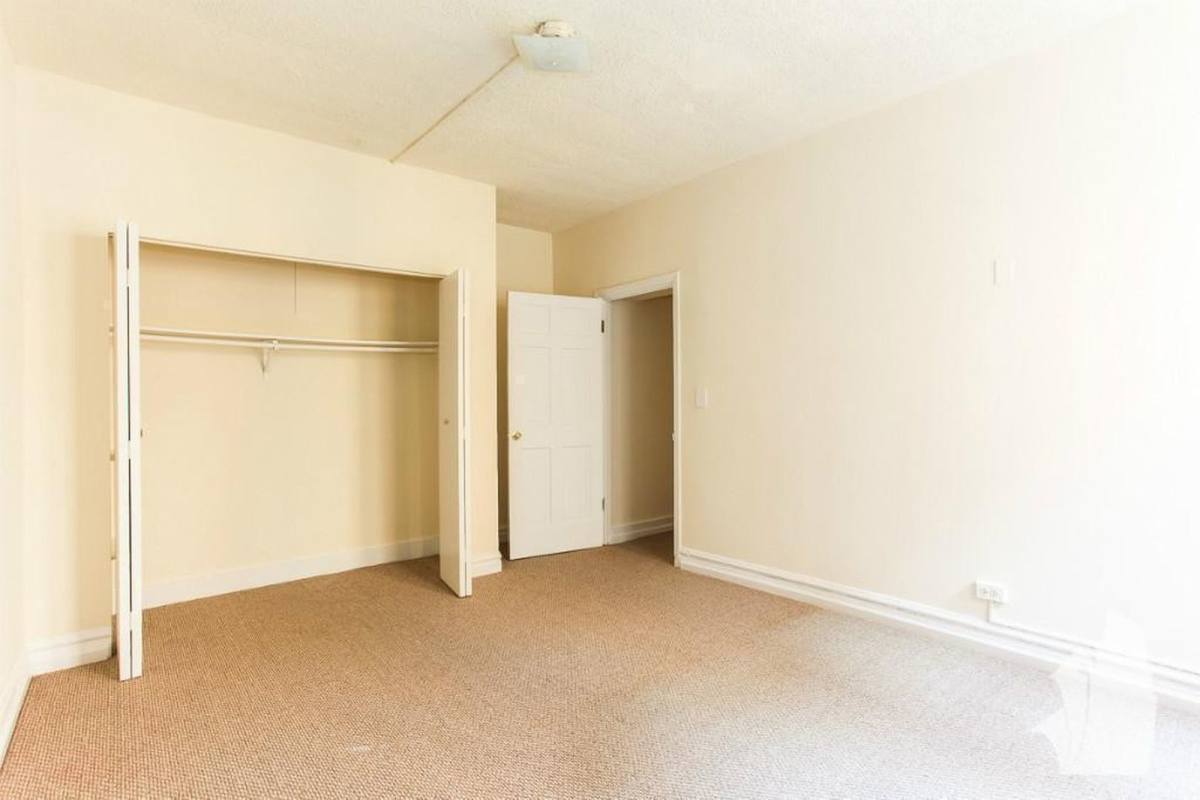 Apartment for rent at 1530 N Kedzie Ave, Chicago, IL 60651