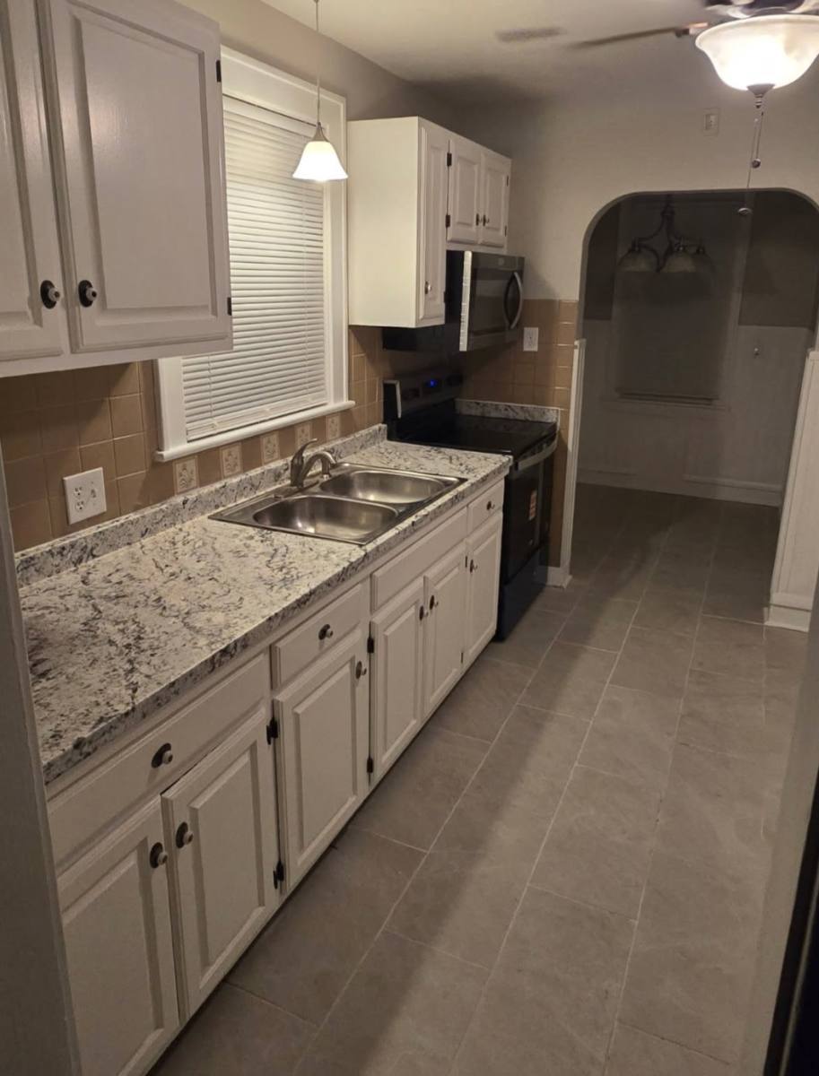 House for rent at 130 Chancellor Rd, Hampton, VA 23661