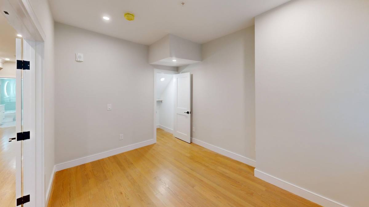 Apartment for rent at 230 Tremont St #22, Boston, MA 02116