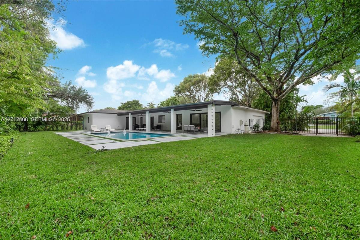House for rent at 17203 SW 78th Place, Miami, FL 33157