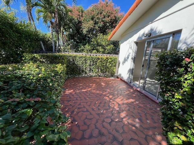 House for rent at 2500 SW 58th Ave, Miami, FL 33155