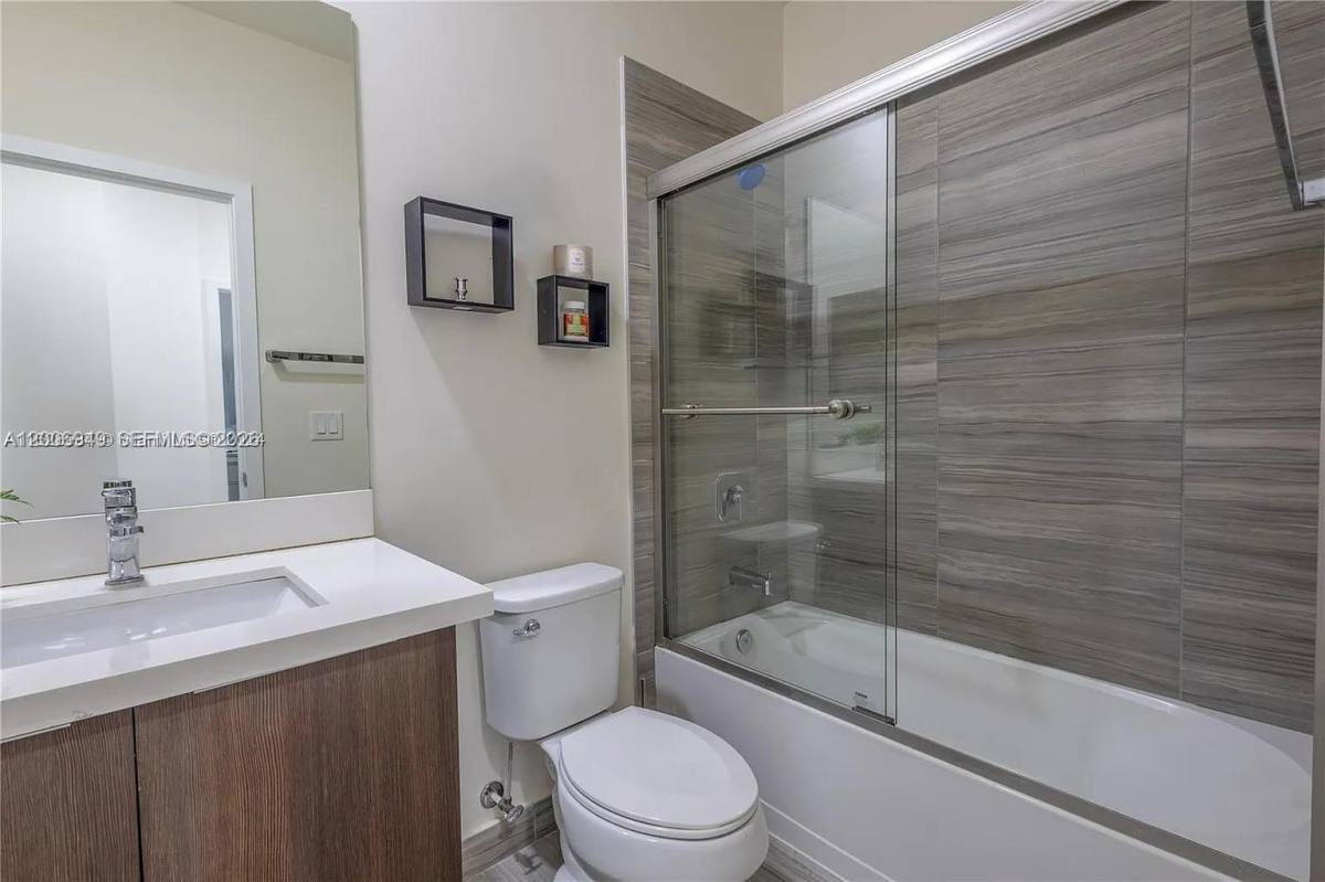 Townhouse for rent at 8805 NW 103rd Place, Miami, FL 33178