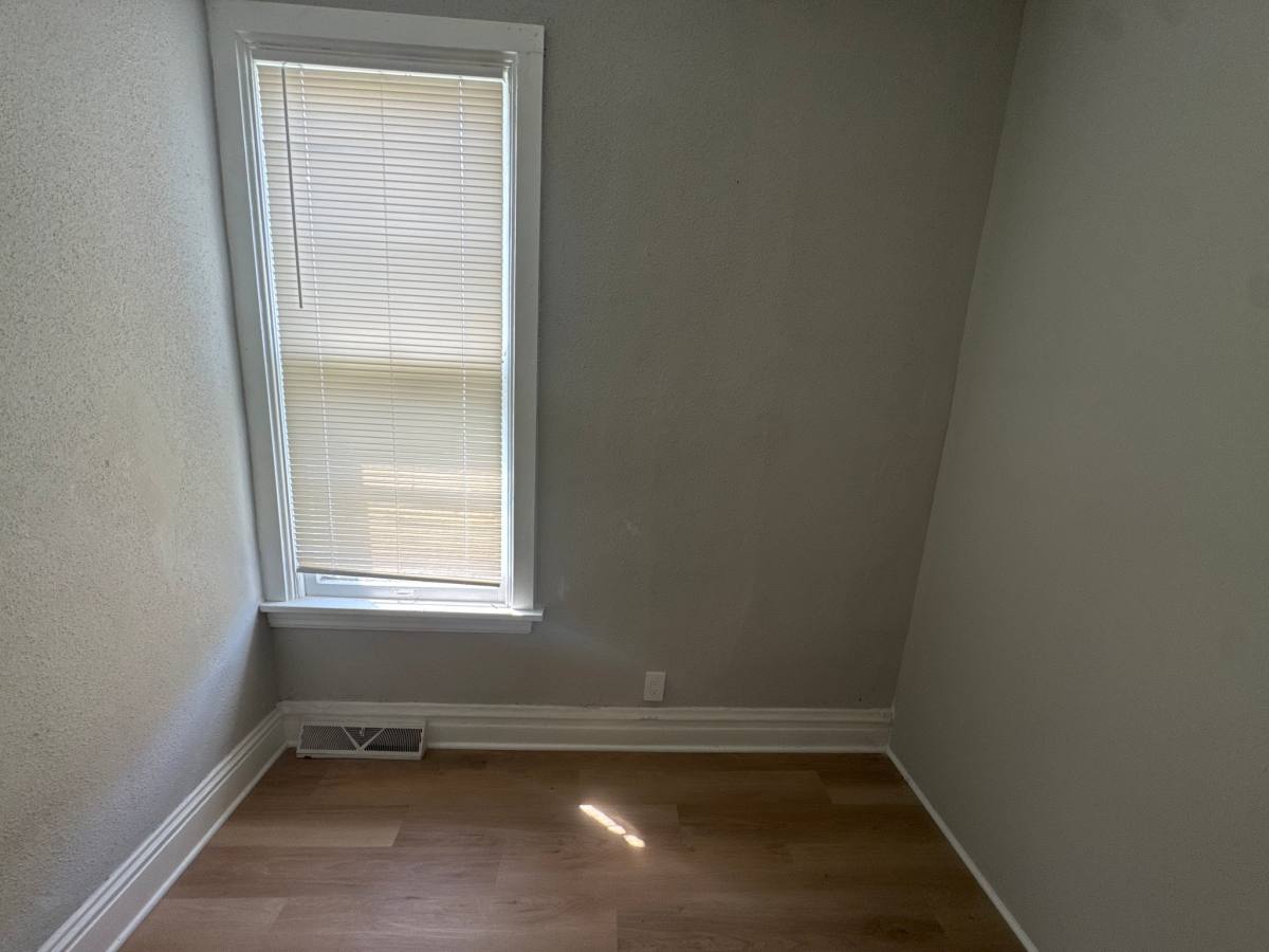 House for rent at 265 W 107th St, Chicago, IL 60628