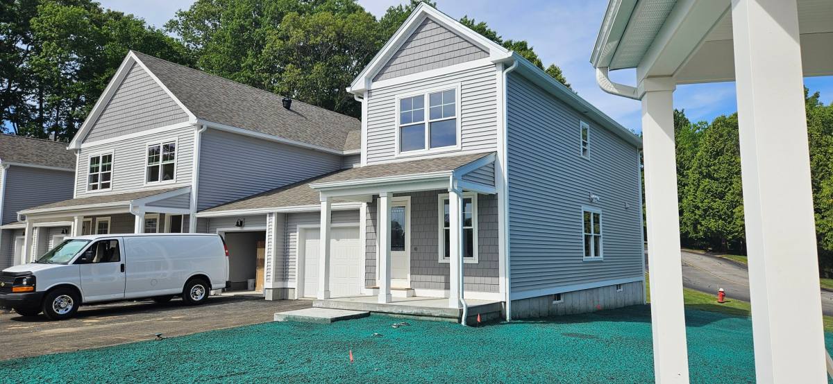 Condo for rent at 719 Putnam Pike, Greenville, RI 02828