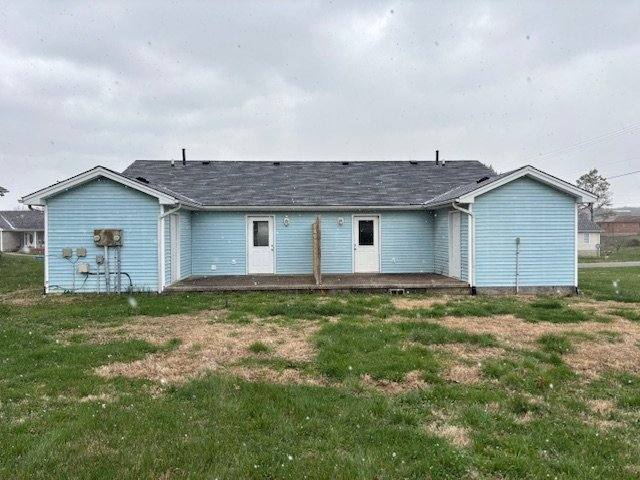 Apartment for rent at 123 Village Circle #B, Glasgow, KY 42141