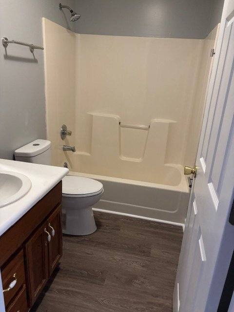 Apartment for rent at 123 Village Circle #B, Glasgow, KY 42141