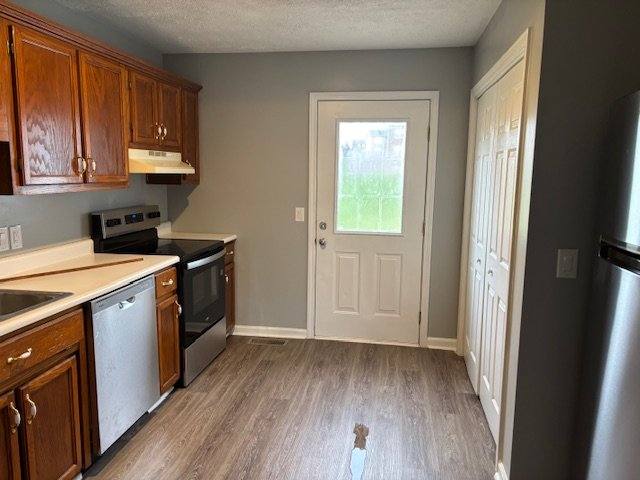 Apartment for rent at 123 Village Circle #B, Glasgow, KY 42141