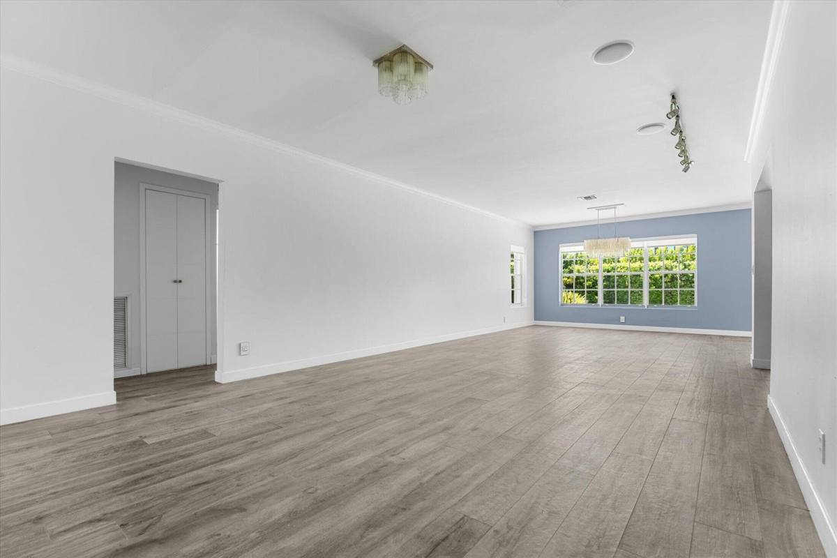 House for rent at 8934 Emerson Ave, Miami Beach, FL 33154
