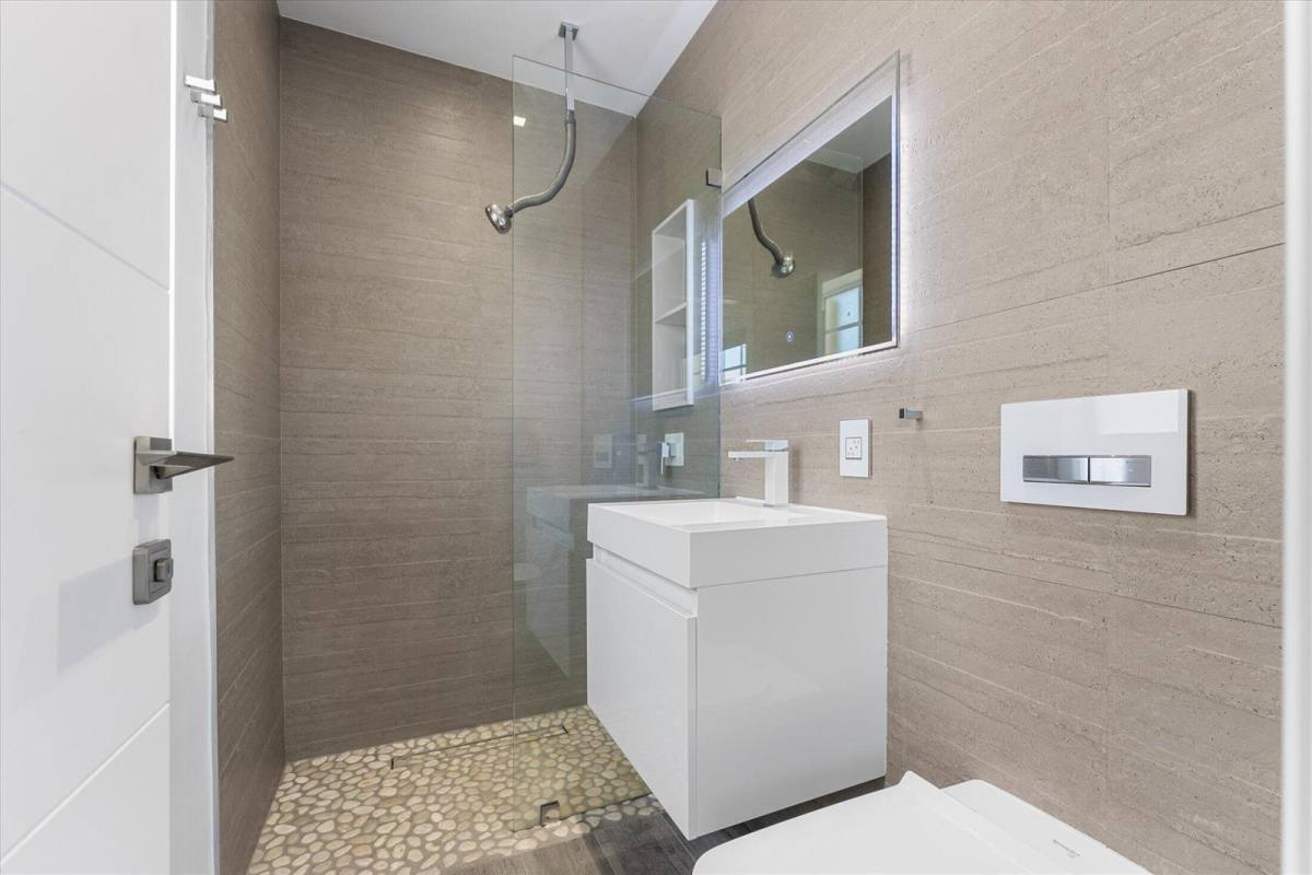 House for rent at 8934 Emerson Ave, Miami Beach, FL 33154