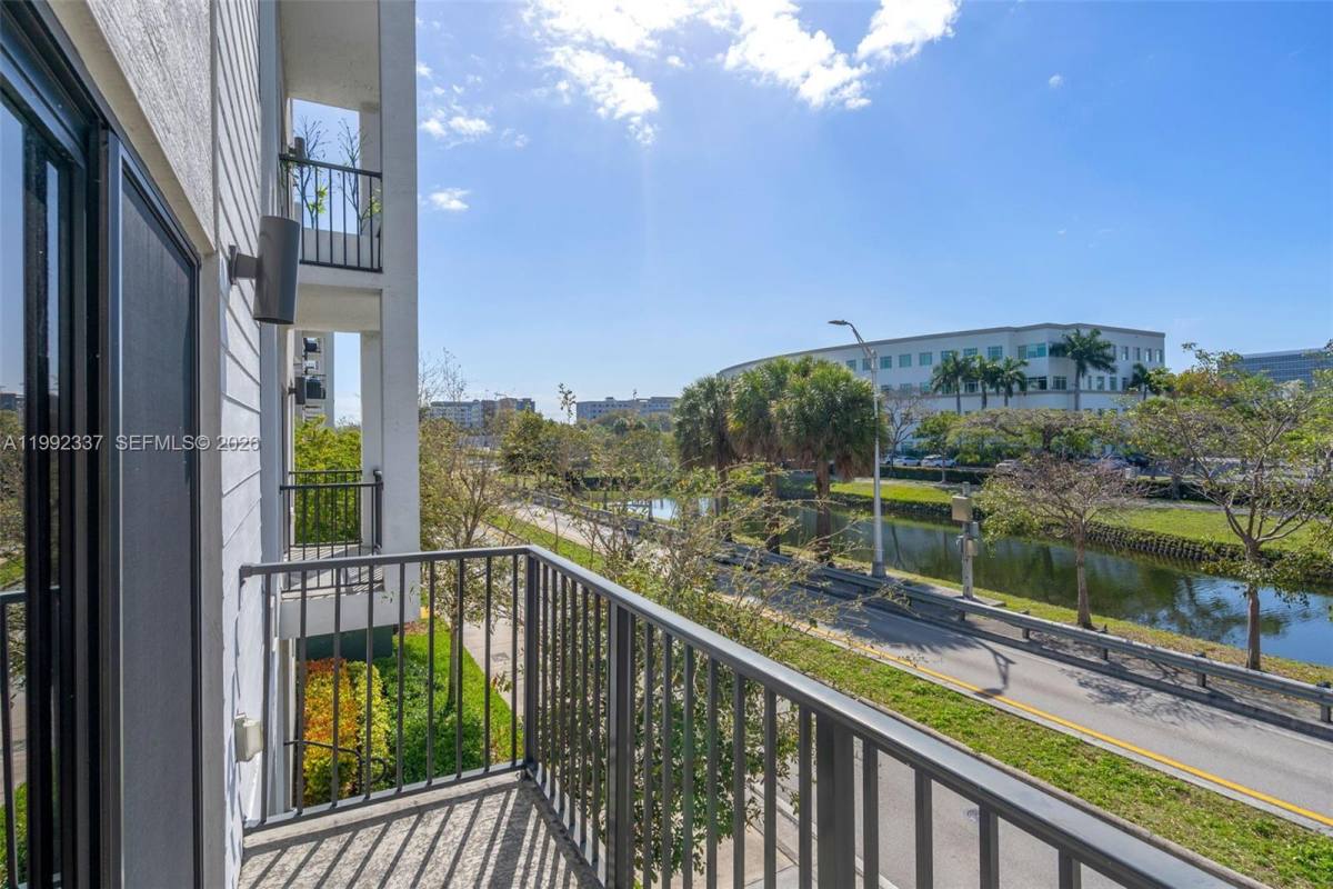 Apartment for rent at 8363 NW 41st St #1, Miami, FL 33166