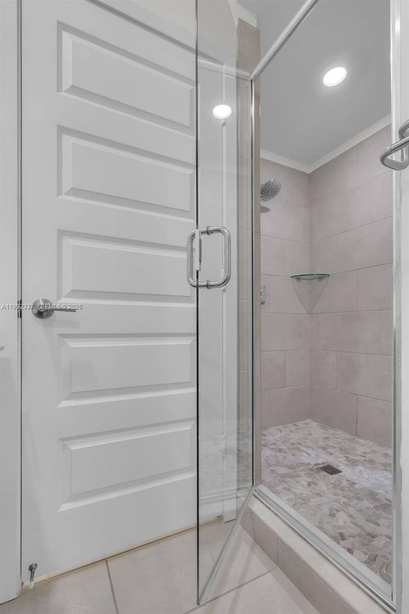 Apartment for rent at 8363 NW 41st St #1, Miami, FL 33166