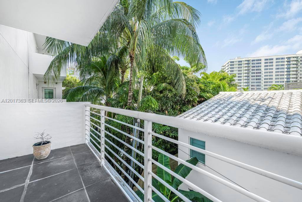 Condo for rent at 1428 W Ave #2, Miami Beach, FL 33139