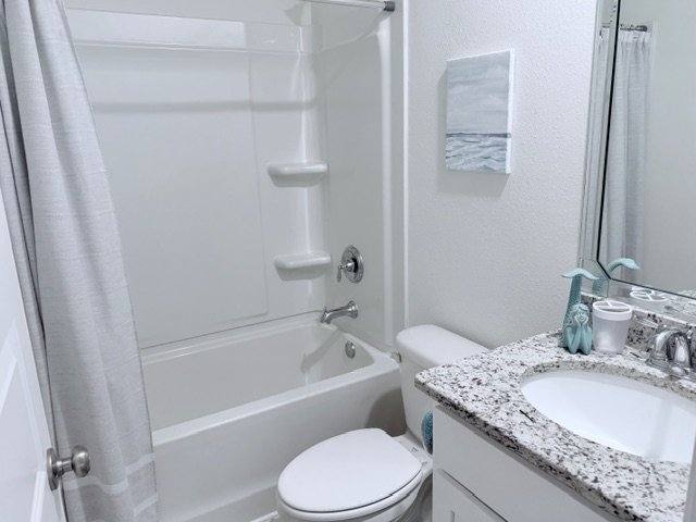House for rent at 23957 Village Cut Dr, Orange Beach, AL 36561