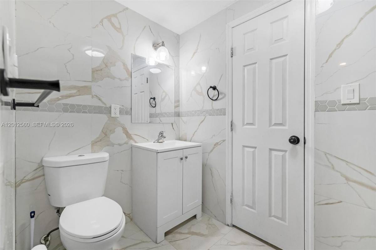 House for rent at 4530 SW 25th St, Hollywood, FL 33023