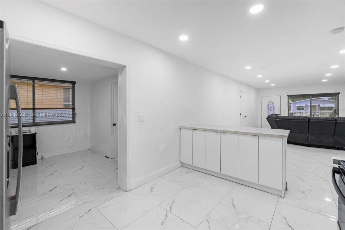 House for rent at 4530 SW 25th St, Hollywood, FL 33023