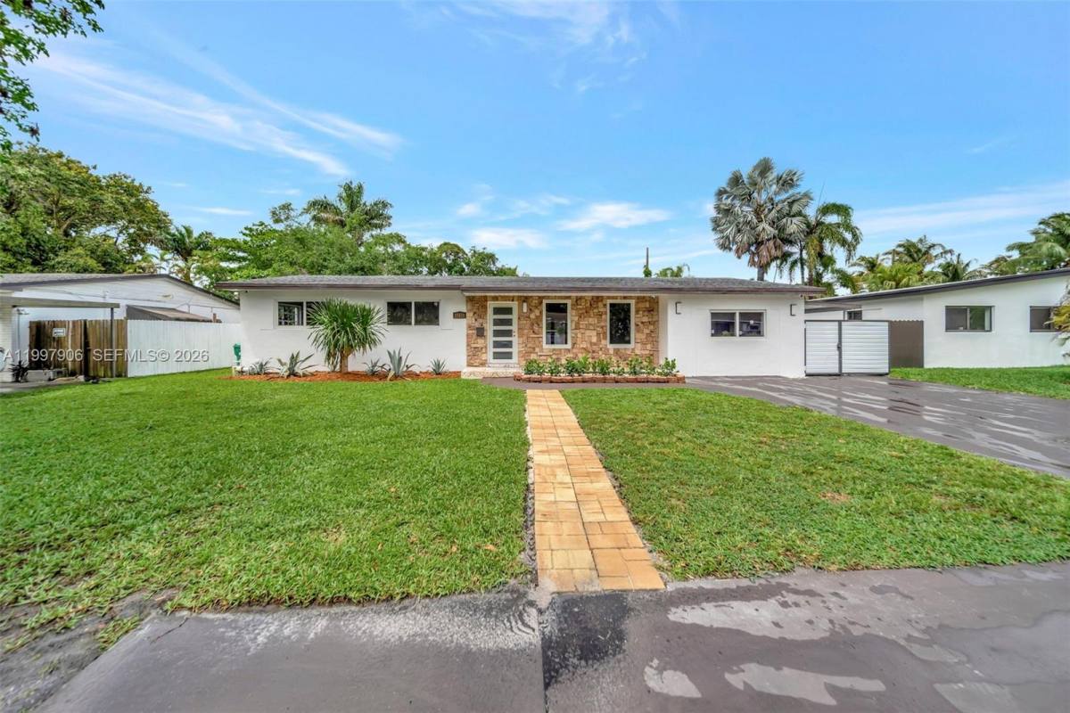 House for rent at 15010 NE 7th Ave, Miami, FL 33161
