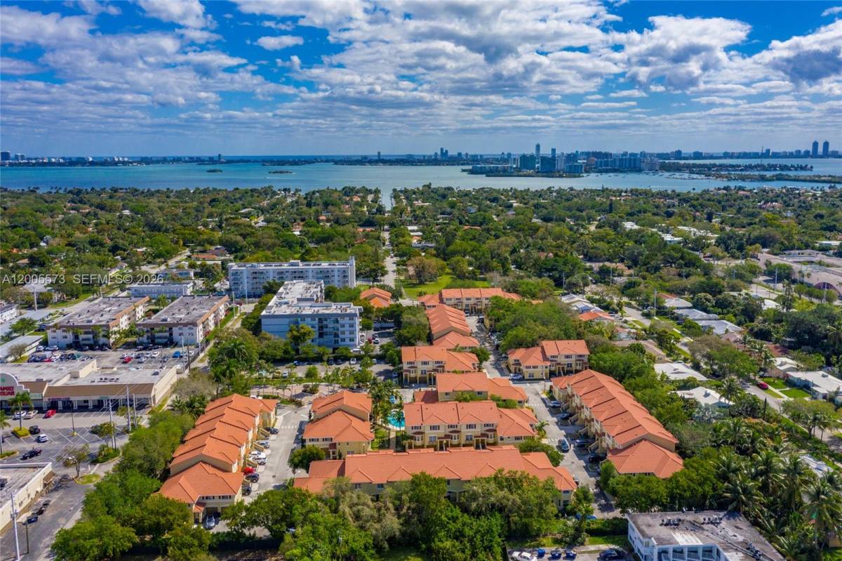 Townhouse for rent at 8940 NE 8th Ave, Miami, FL 33138