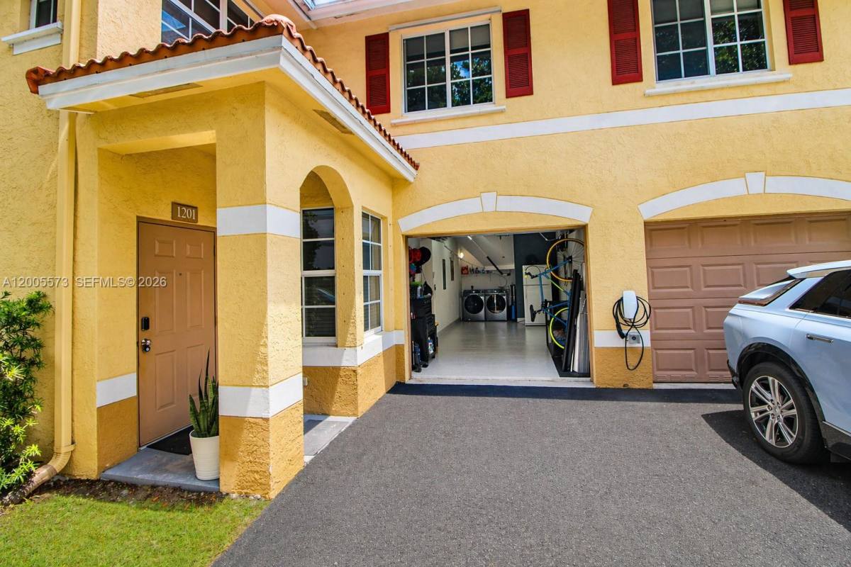 Townhouse for rent at 8940 NE 8th Ave, Miami, FL 33138