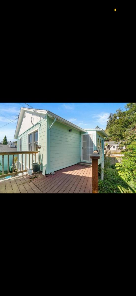 Apartment for rent at 945 9th St #A, Fortuna, CA 95540