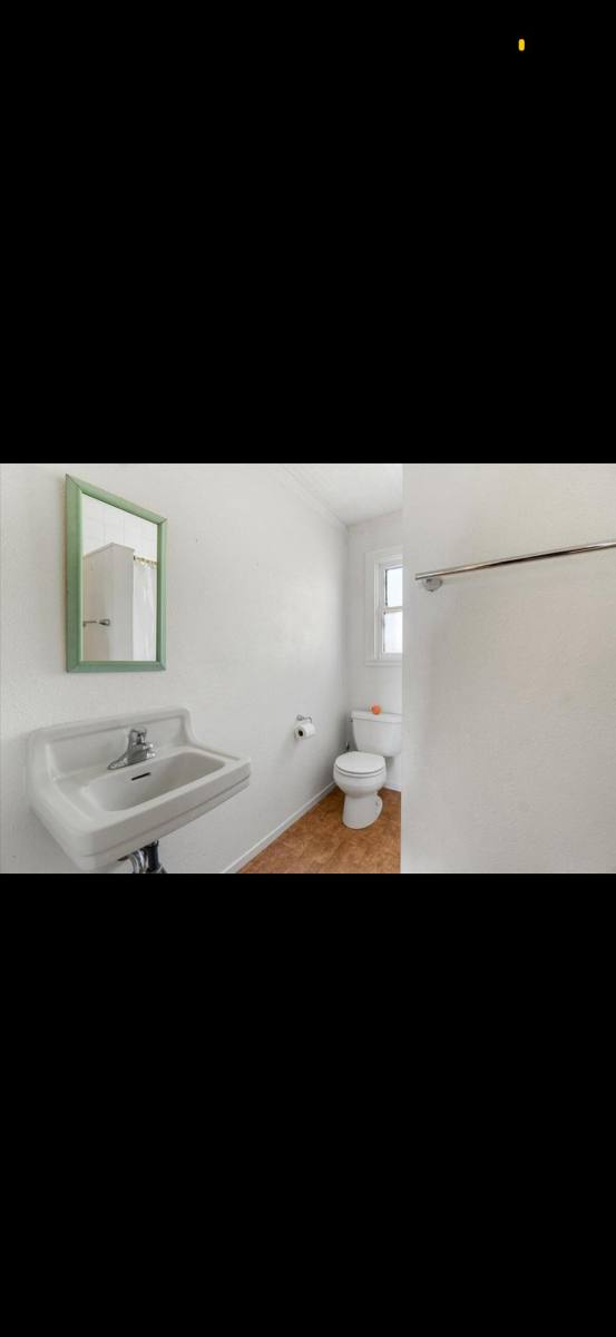 Apartment for rent at 945 9th St #A, Fortuna, CA 95540