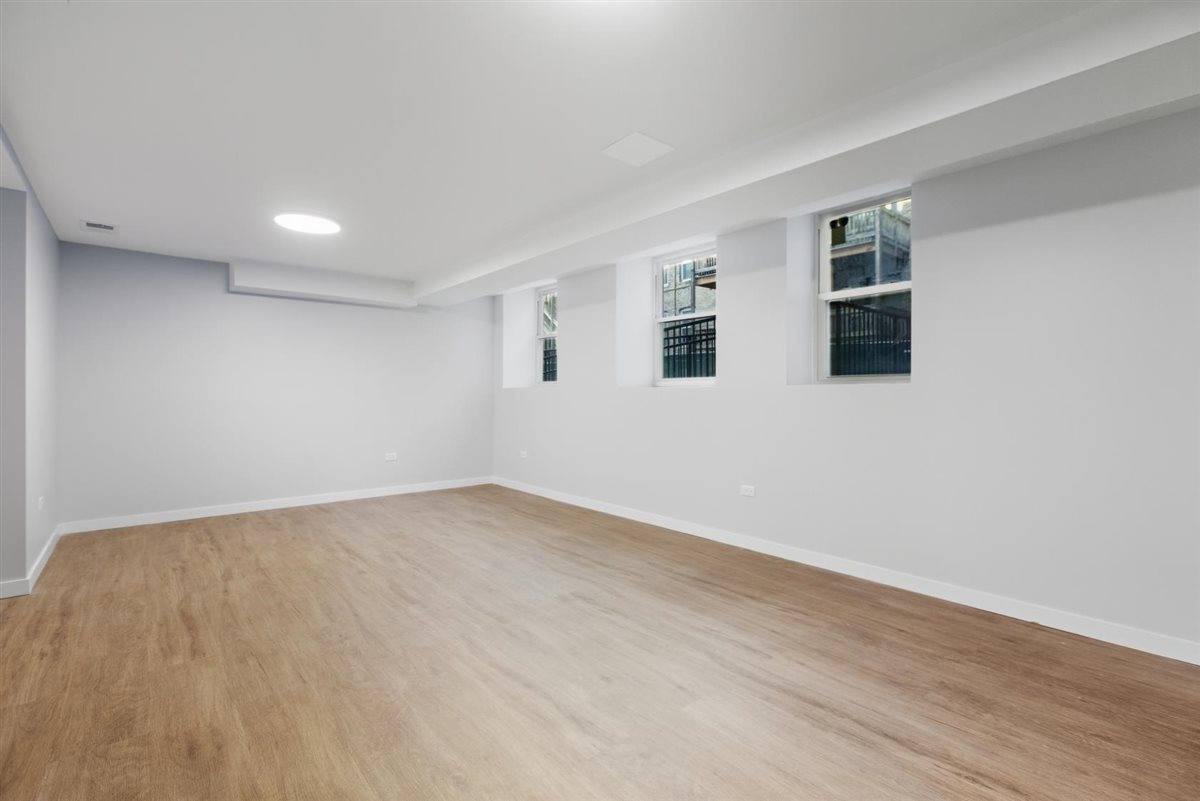 Apartment for rent at 4700 N Racine Ave #111, Chicago, IL 60640