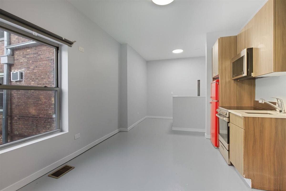 Apartment for rent at 4700 N Racine Ave #111, Chicago, IL 60640