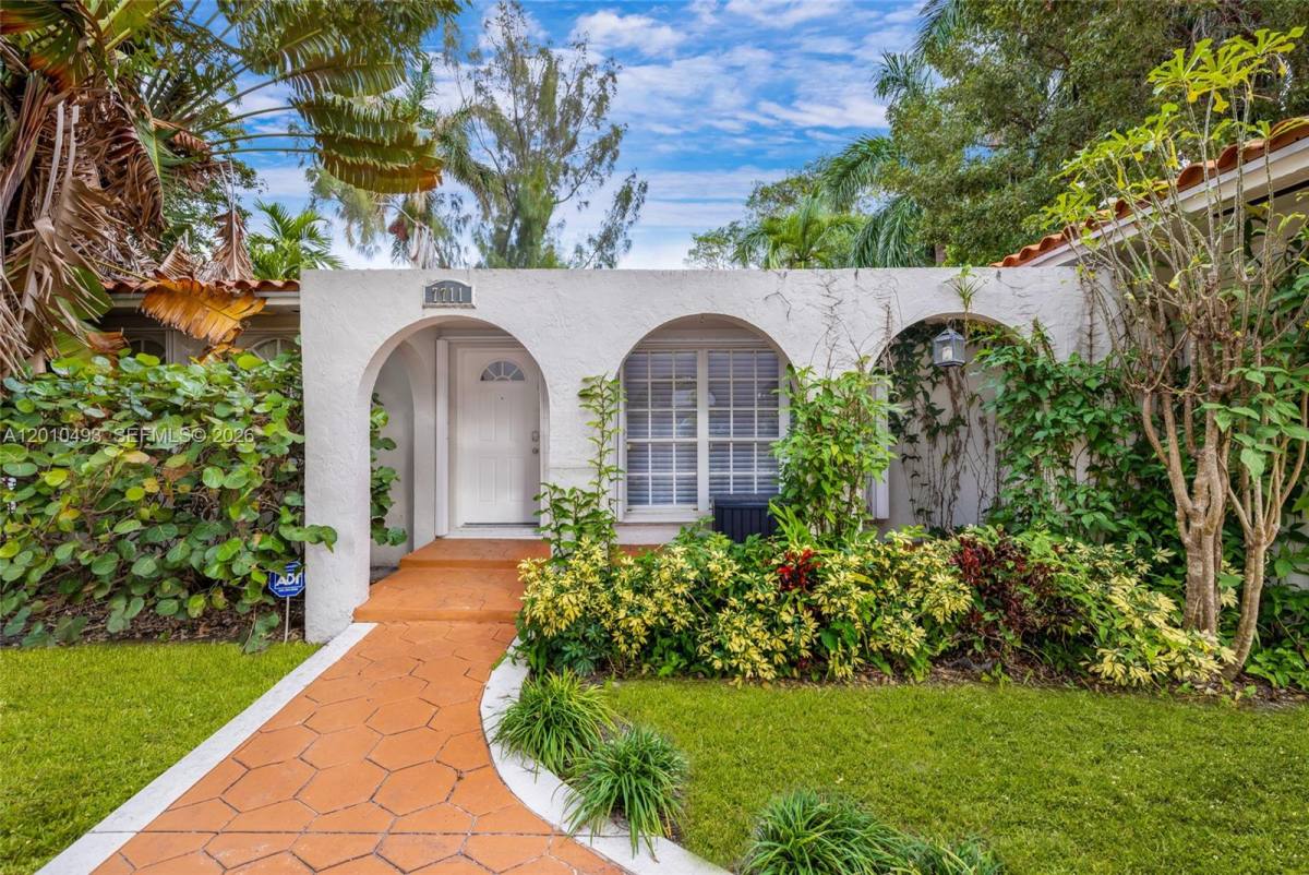 House for rent at 7711 Coquina Dr #SFH, Miami Beach, FL 33141
