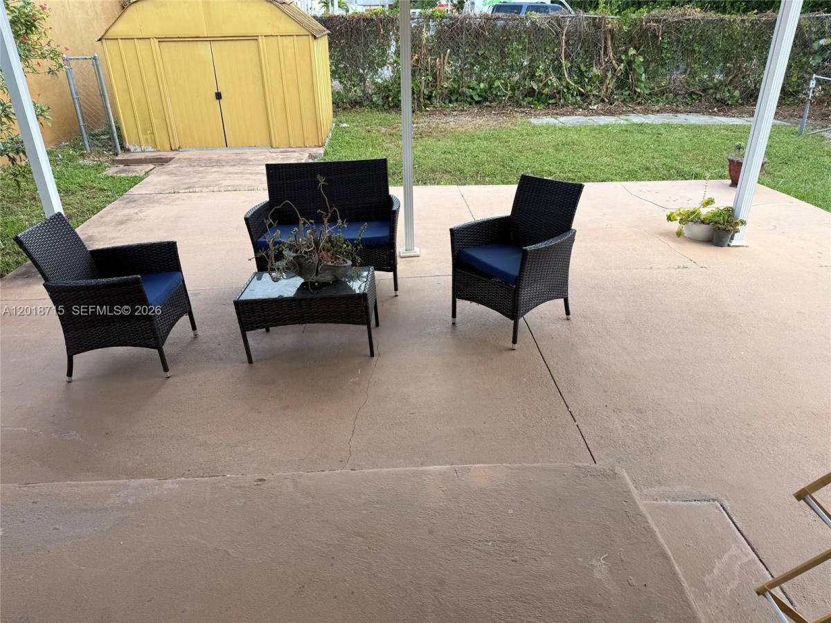 House for rent at 6720 SW 21st St, Miami, FL 33155