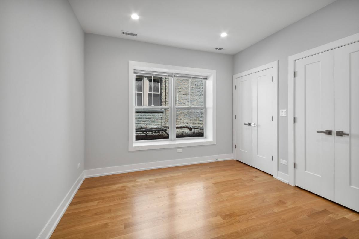 Apartment for rent at 4626 N Ashland Ave #1N, Chicago, IL 60640