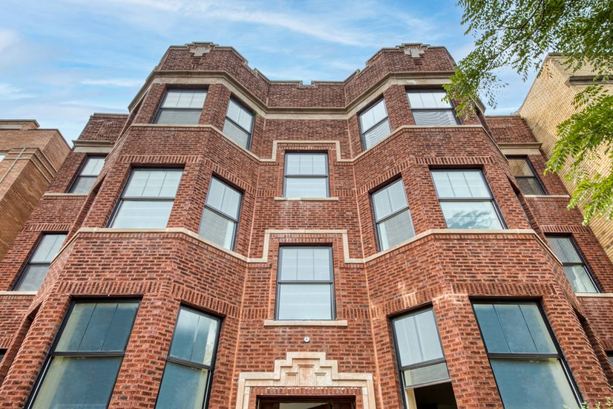 Apartment for rent at 4626 N Ashland Ave #1N, Chicago, IL 60640