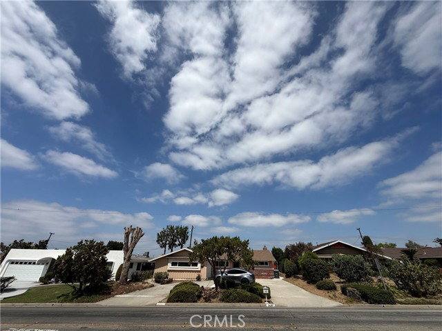 House for rent at 5621 Kenwood Ave, Buena Park, CA 90621