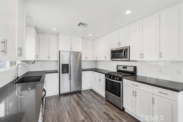 House for rent at 222 Old Newport Blvd, Newport Beach, CA 92663