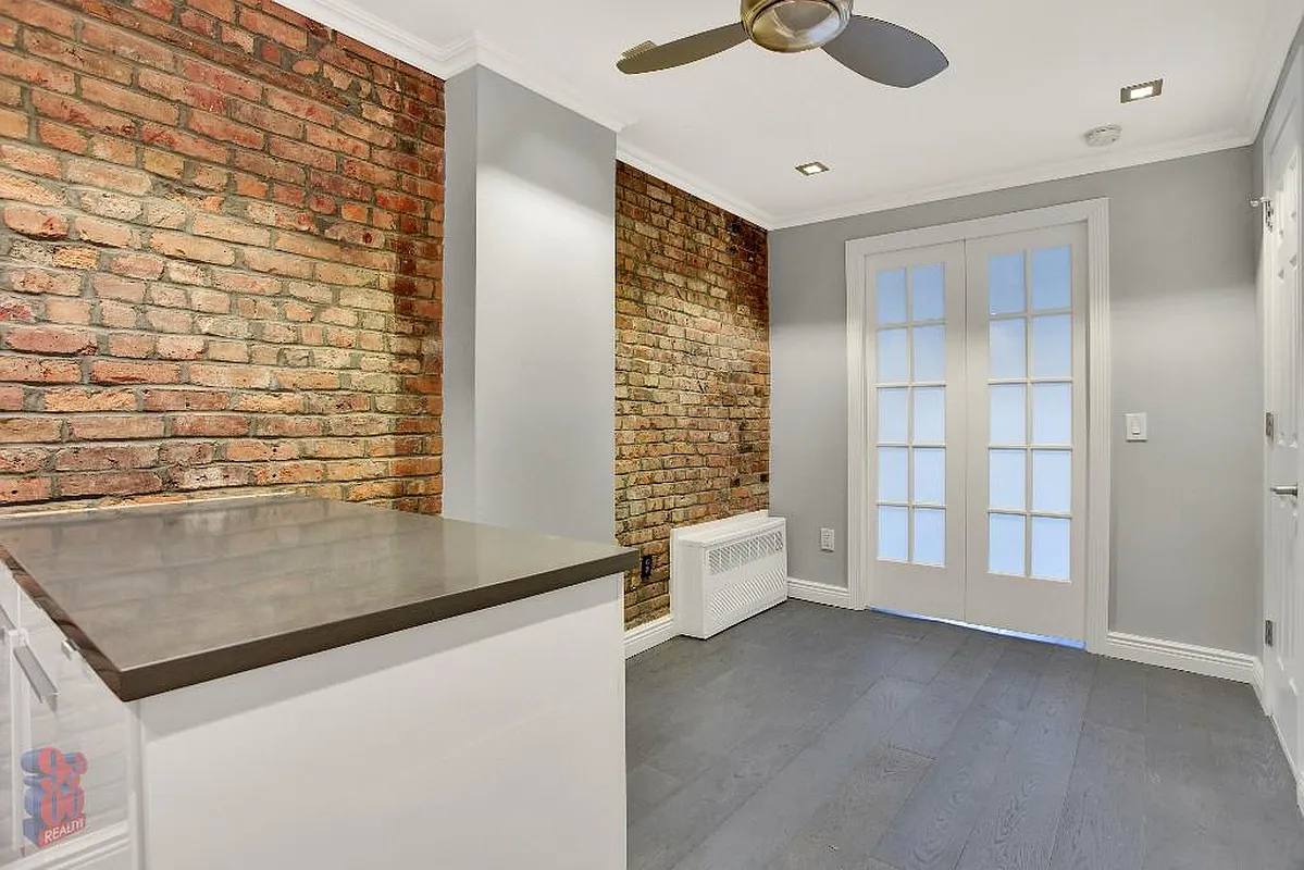 Apartment for rent at 521 E 5th St #3B, New York, NY 10009