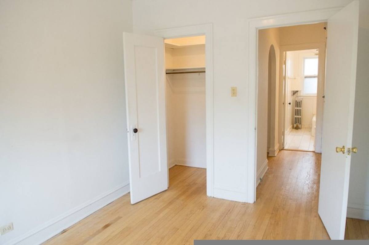 Apartment for rent at 1606 W Sunnyside Ave #1S, Chicago, IL 60640